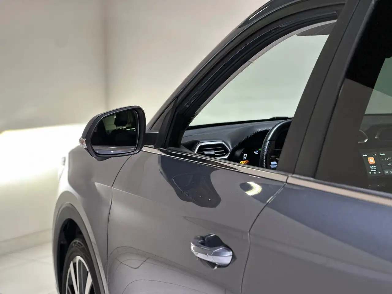 MG ZS 1.5 hybrid+ Luxury auto, миниатюра 19