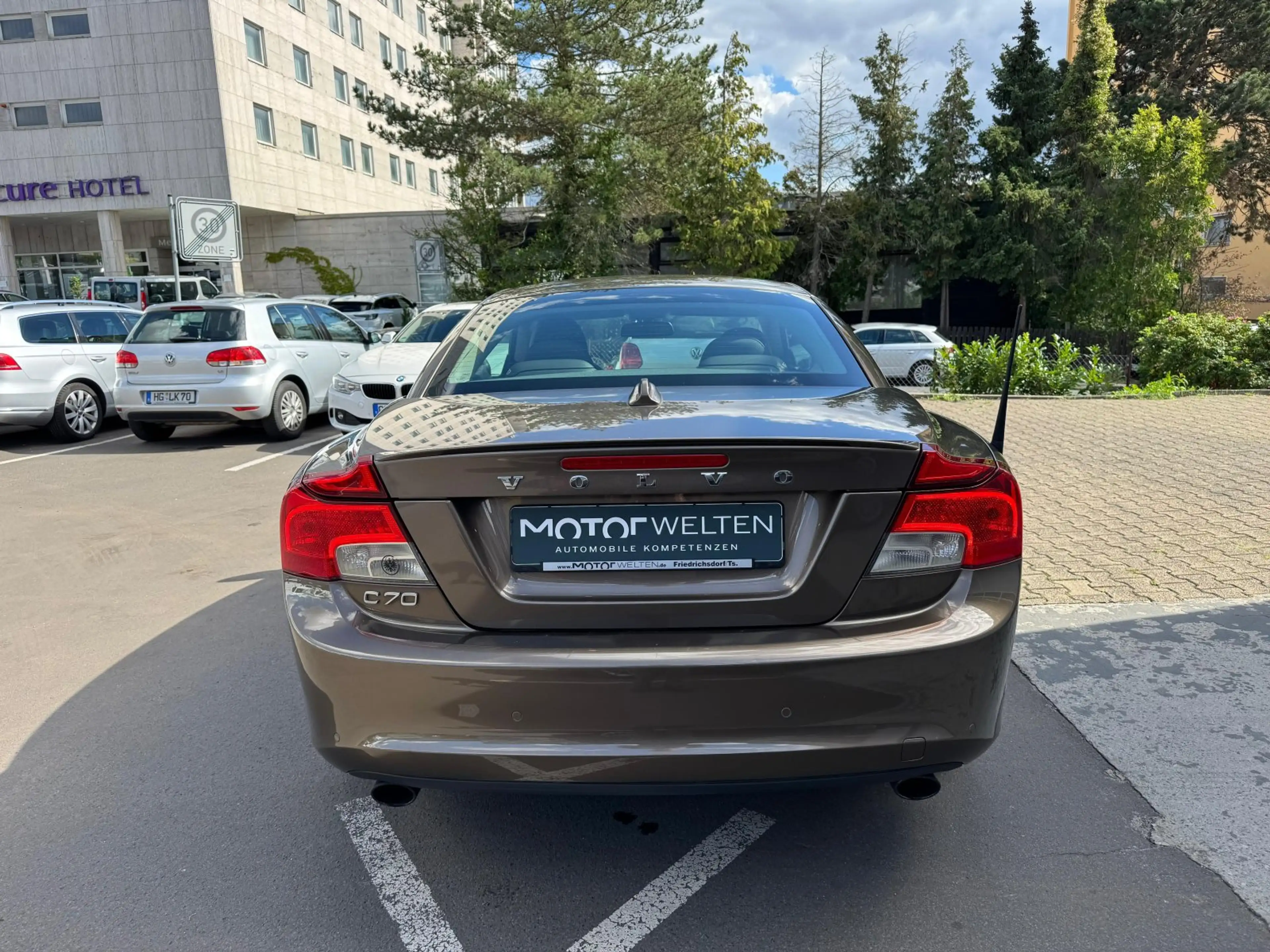 Volvo C70 C 70 D3 DPF Momentum D3 DPF EU5 Momentum — photo 12