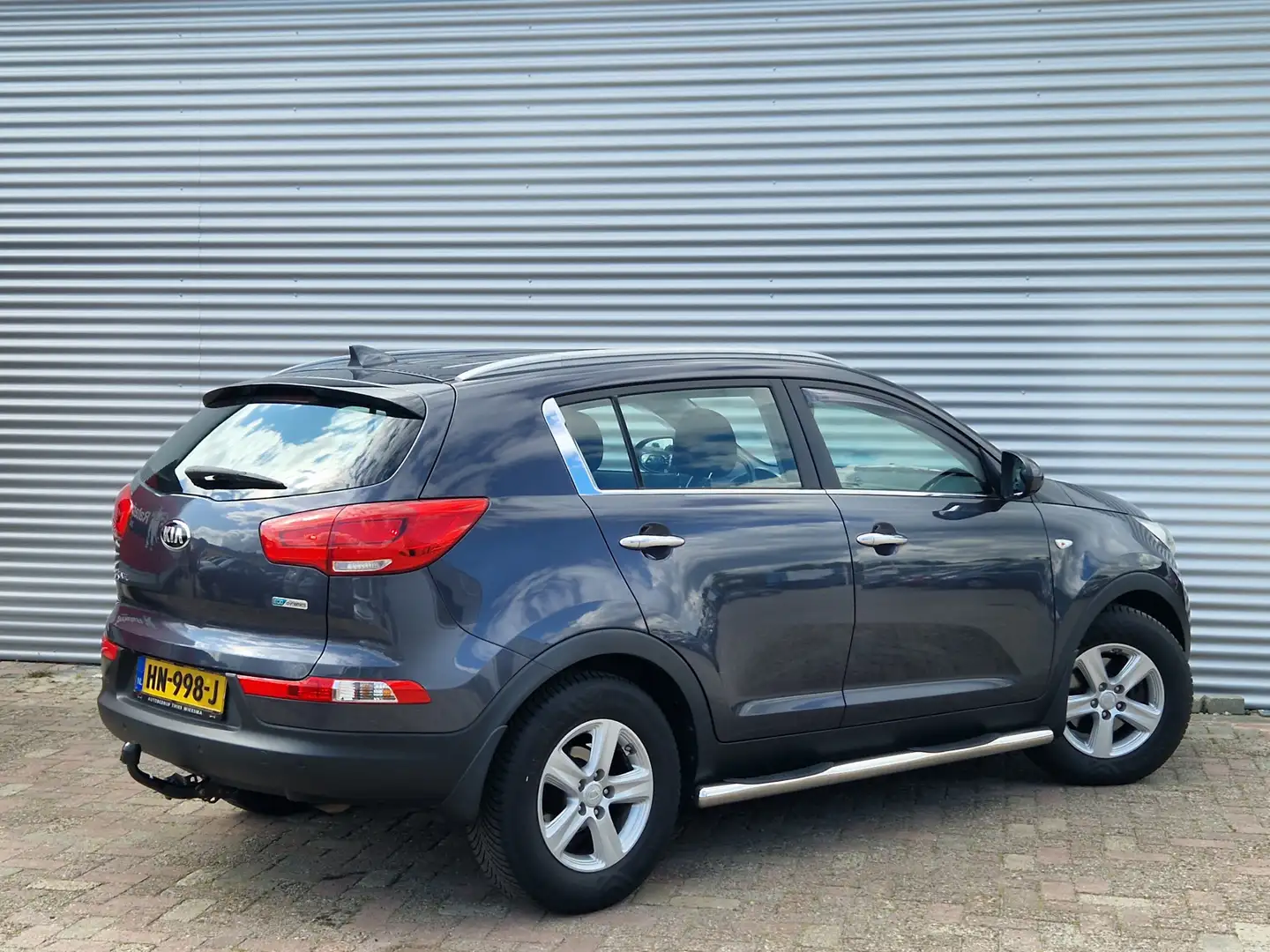 Kia Sportage 1.6 GDI X-treme ComfortLine | Nieuw Binnen! | Clim Grijs - 2