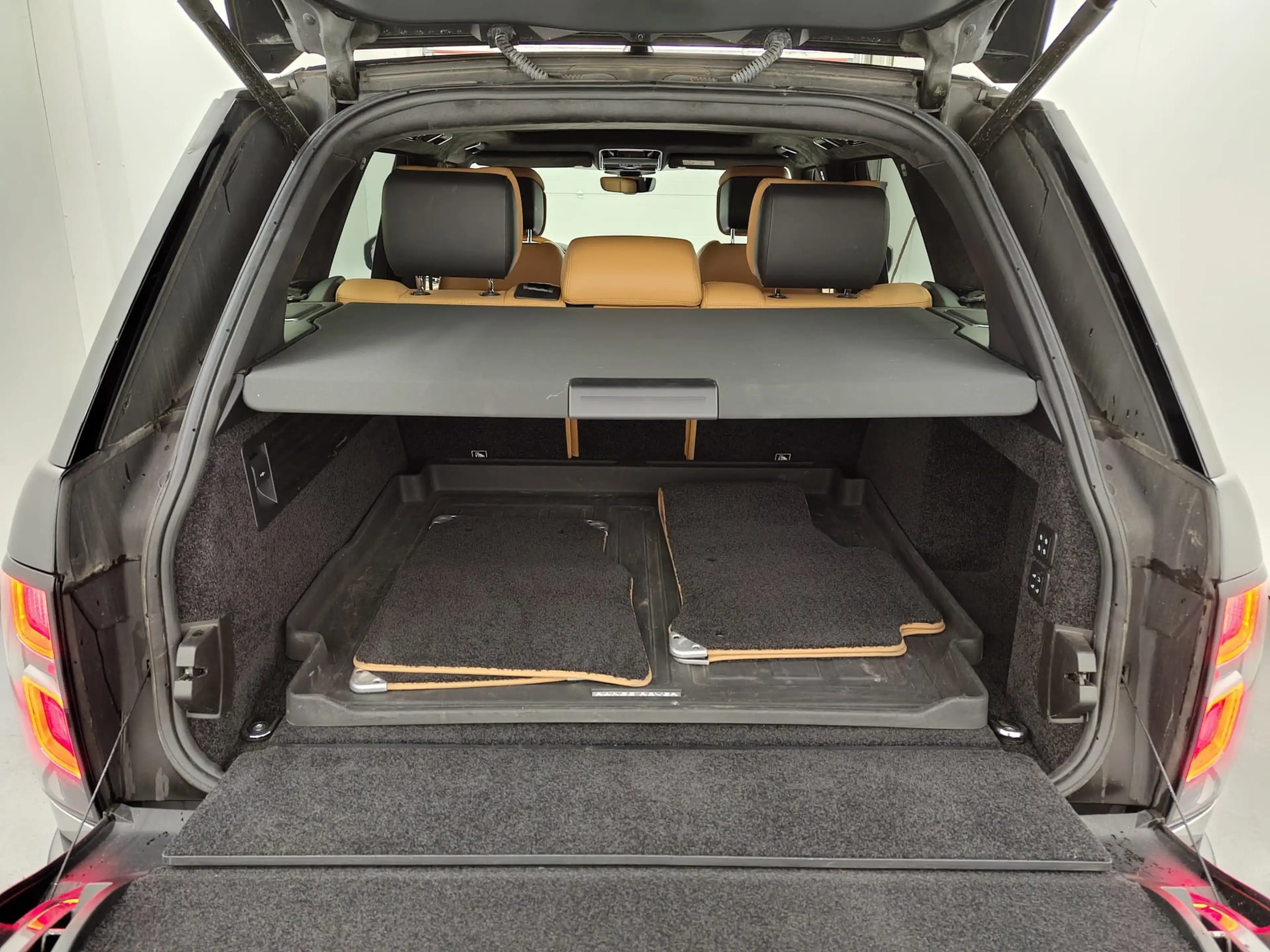 Land Rover Range Rover 4.4 SDV8 Autobiography Pano LED — photo 11