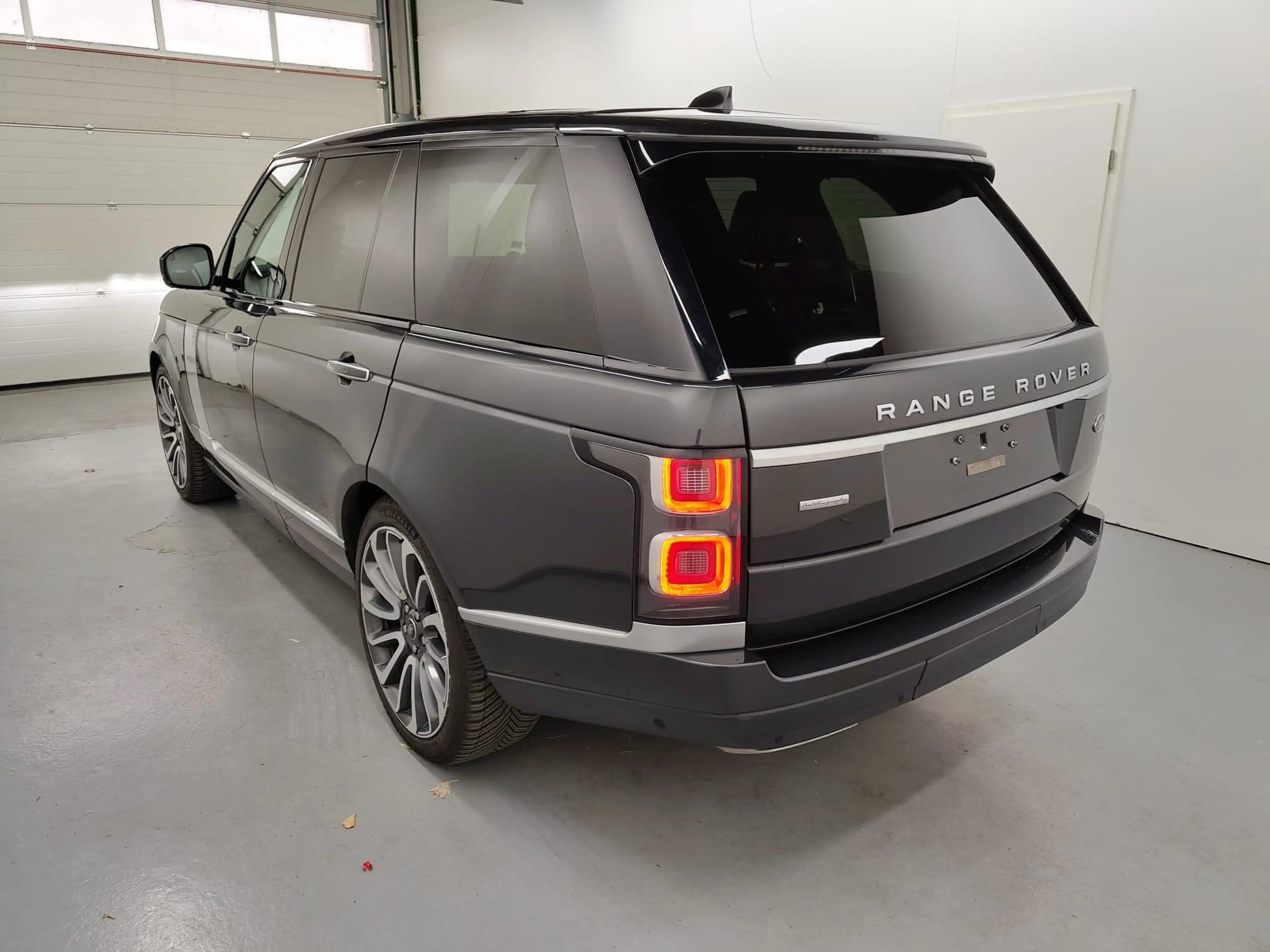 Land Rover Range Rover 4.4 SDV8 Autobiography Pano LED — photo 2