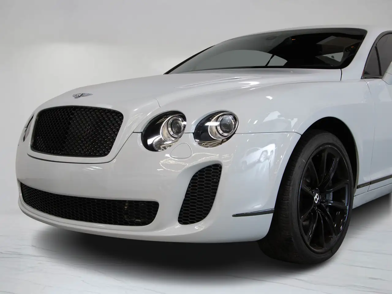 Bentley Continental Supersports снимка Bentley Continental Supersports