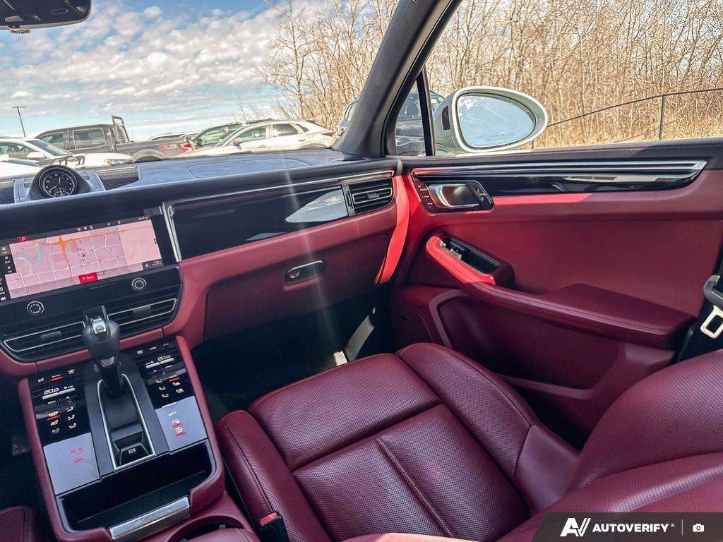2024 Porsche Macan S | HEATED & COOLED SEATS | PANO-ROOF | NAVI | PWR thumb 12