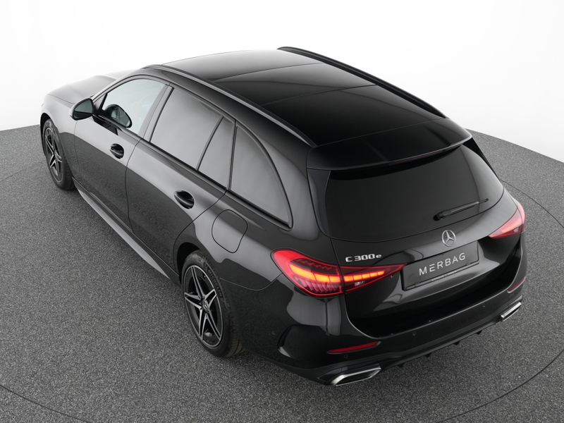 Mercedes-Benz C 300 e T AMG Night Pano LED Distronic Keyless — photo 11