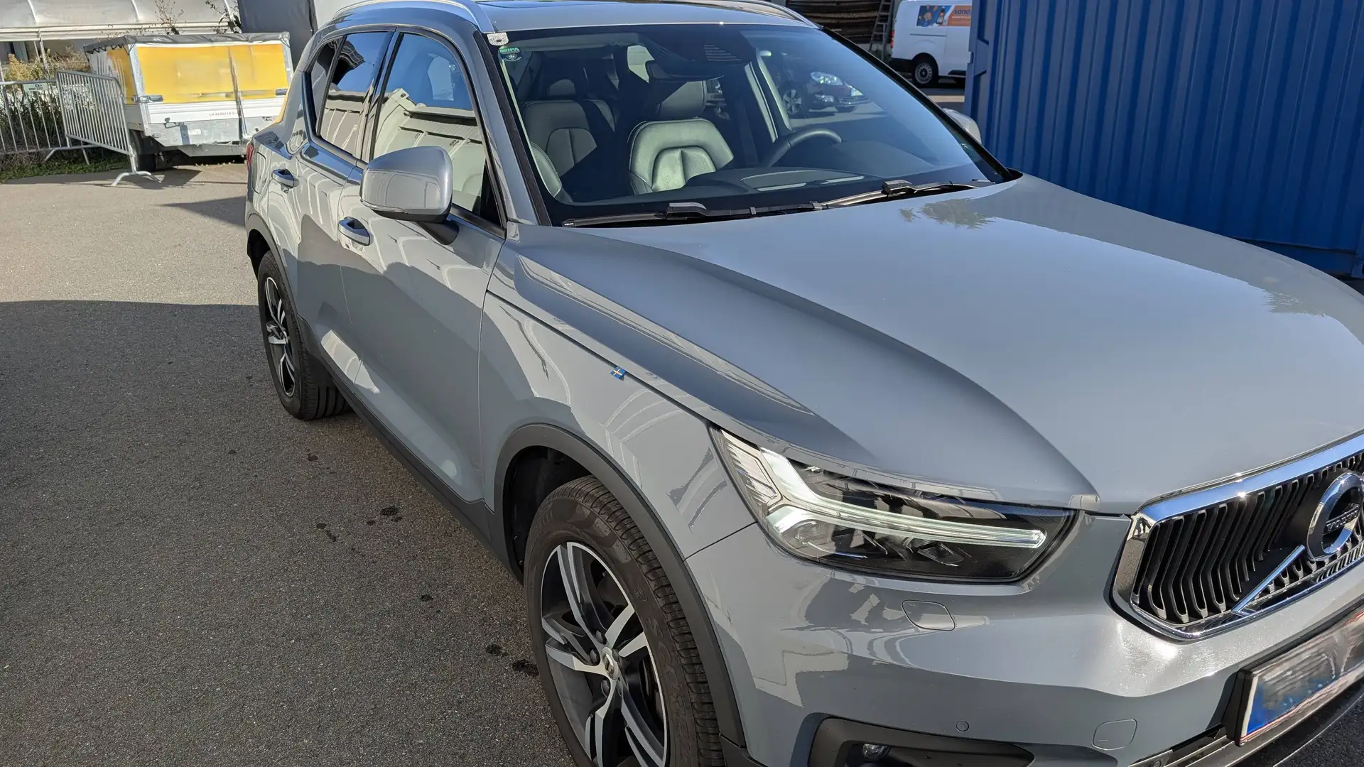 Volvo XC40 XC40 T4 AWD Momentum Pro Geartronic Momentum Pro Grau - 1