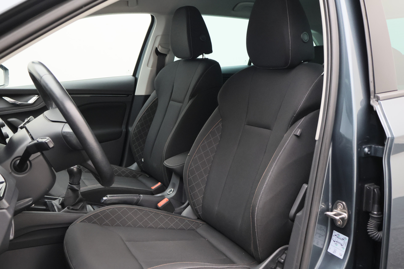 Skoda Scala 1.0 TSI Ambition — photo 9