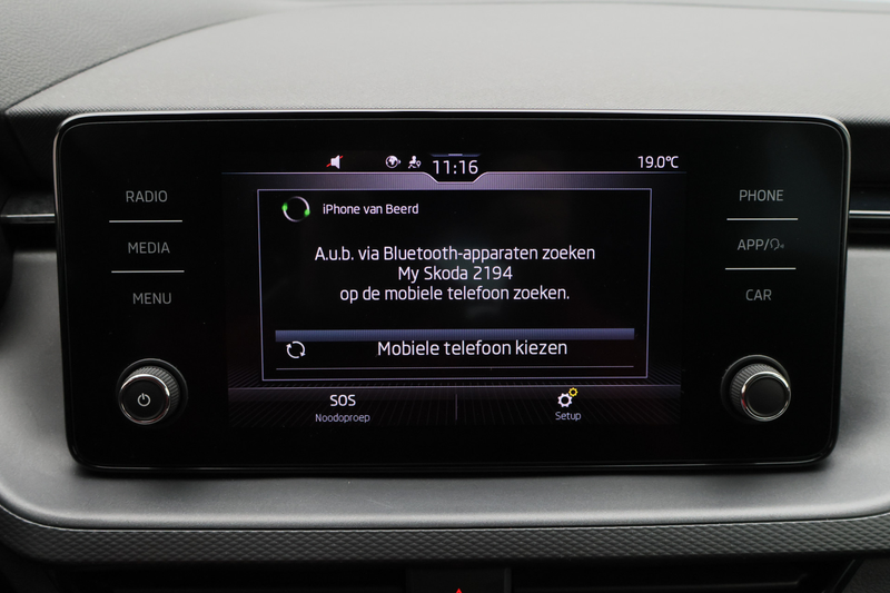 Skoda Scala 1.0 TSI Ambition — photo 37
