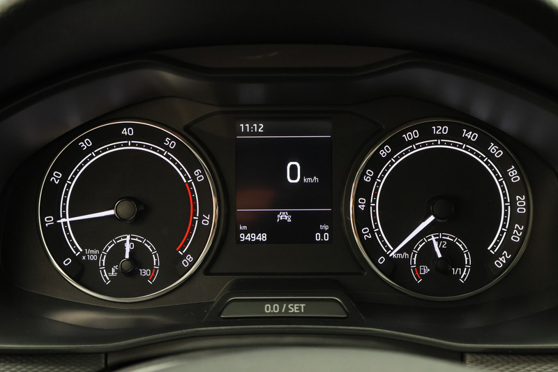 Skoda Scala 1.0 TSI Ambition — photo 4