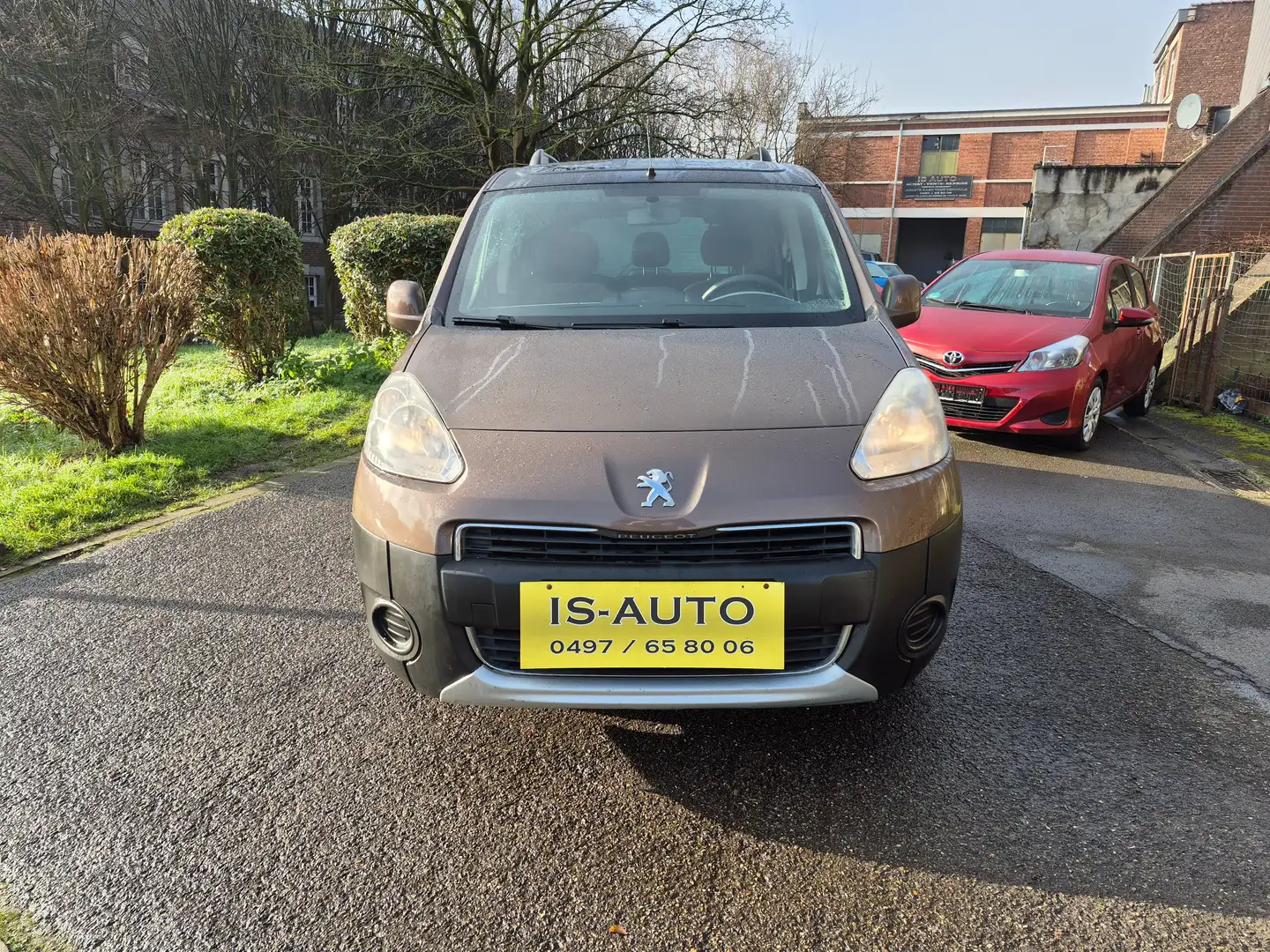 Peugeot Partner Tepee 1.6i Access Bruin - 2
