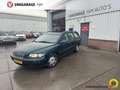 Volvo V70 2.4 Comfort Line Grün - thumbnail 1