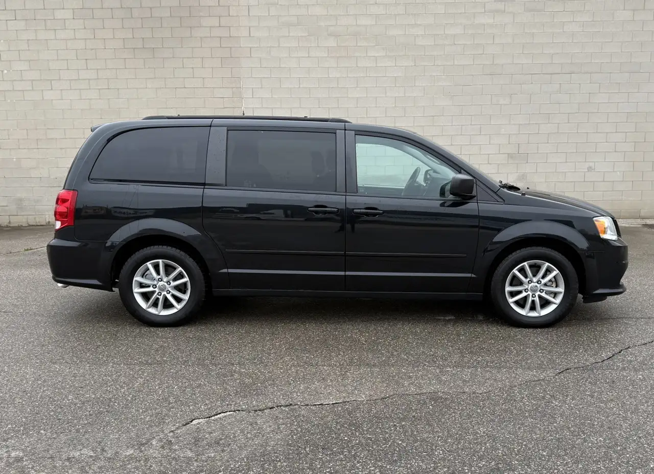 Dodge Grand Caravan fotografie Dodge Grand Caravan