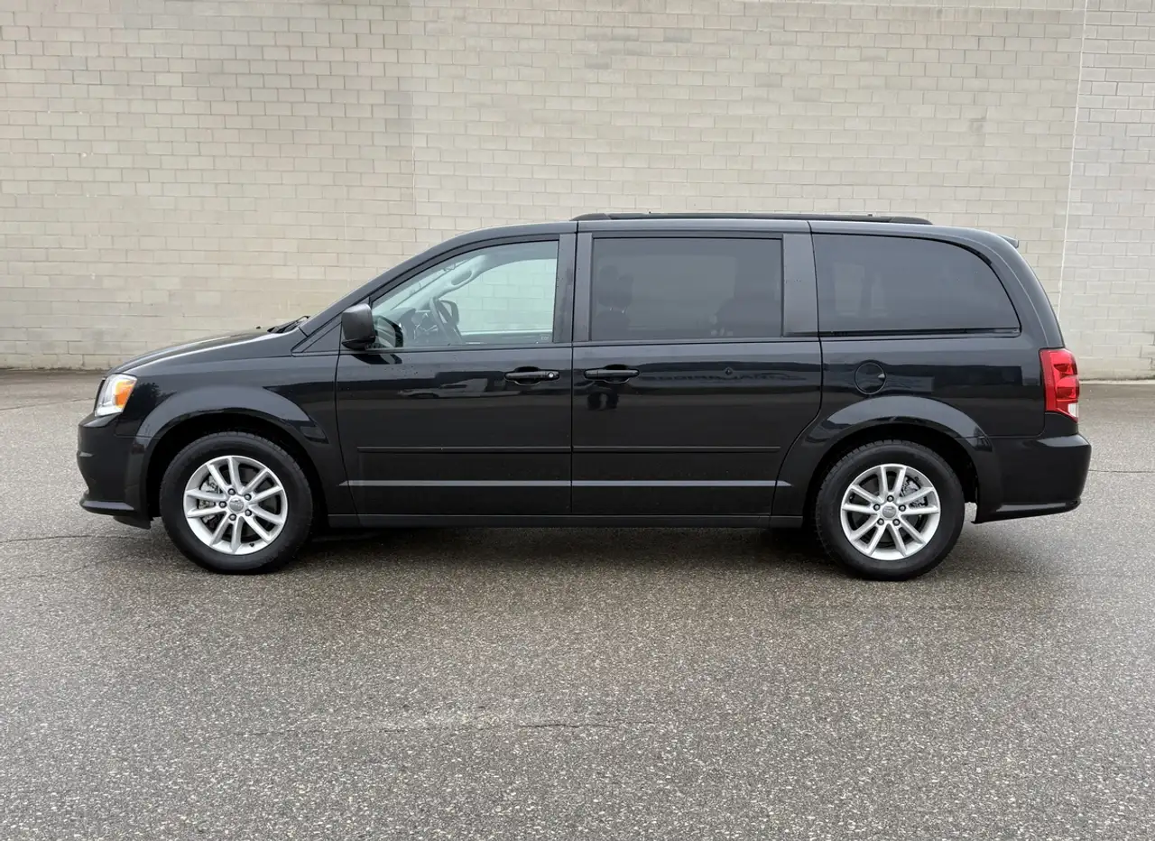 Dodge Grand Caravan fotografie Dodge Grand Caravan