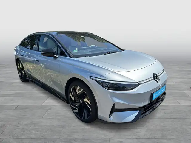 Volkswagen ID.7 view 7