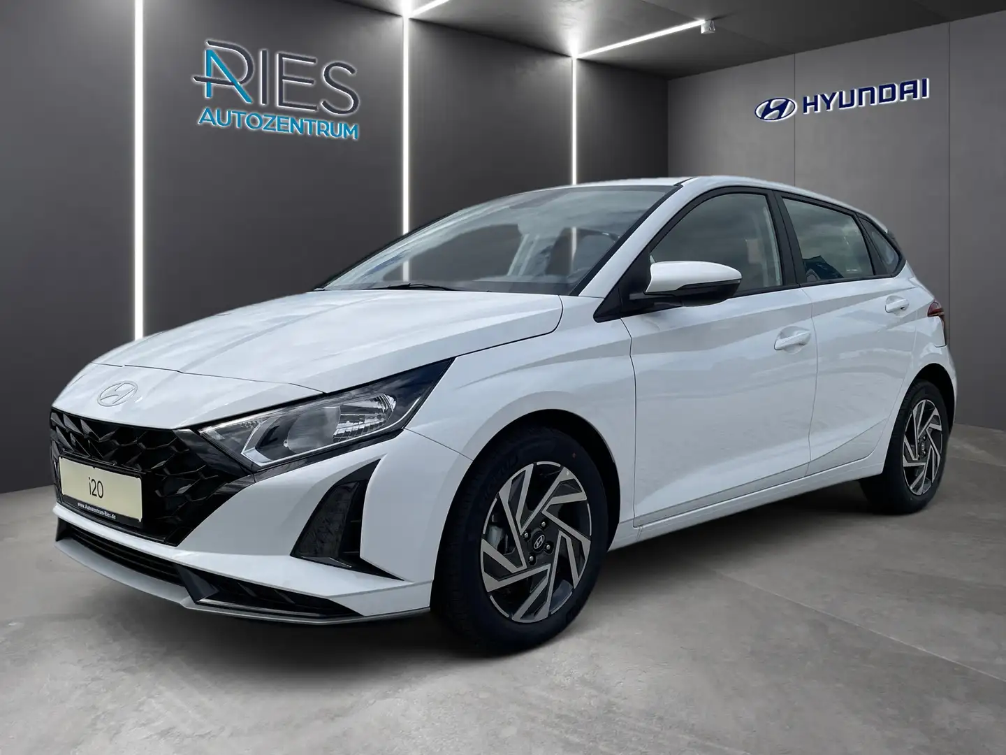 Hyundai i20 Trend NAVI*BOSE*RVM*PDW*HAC*LDWS*LKA*LED* Blanco - 1