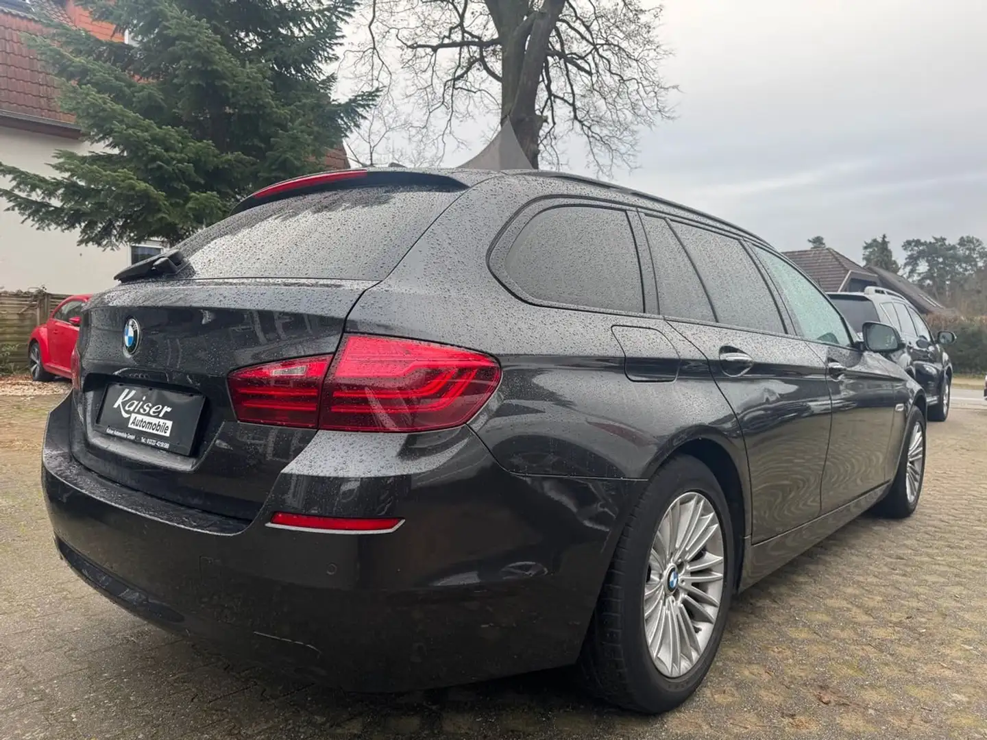 BMW 530 d xDrive-Scheckheft-Head-up-Leder-Navi-Allrad Grau - 2