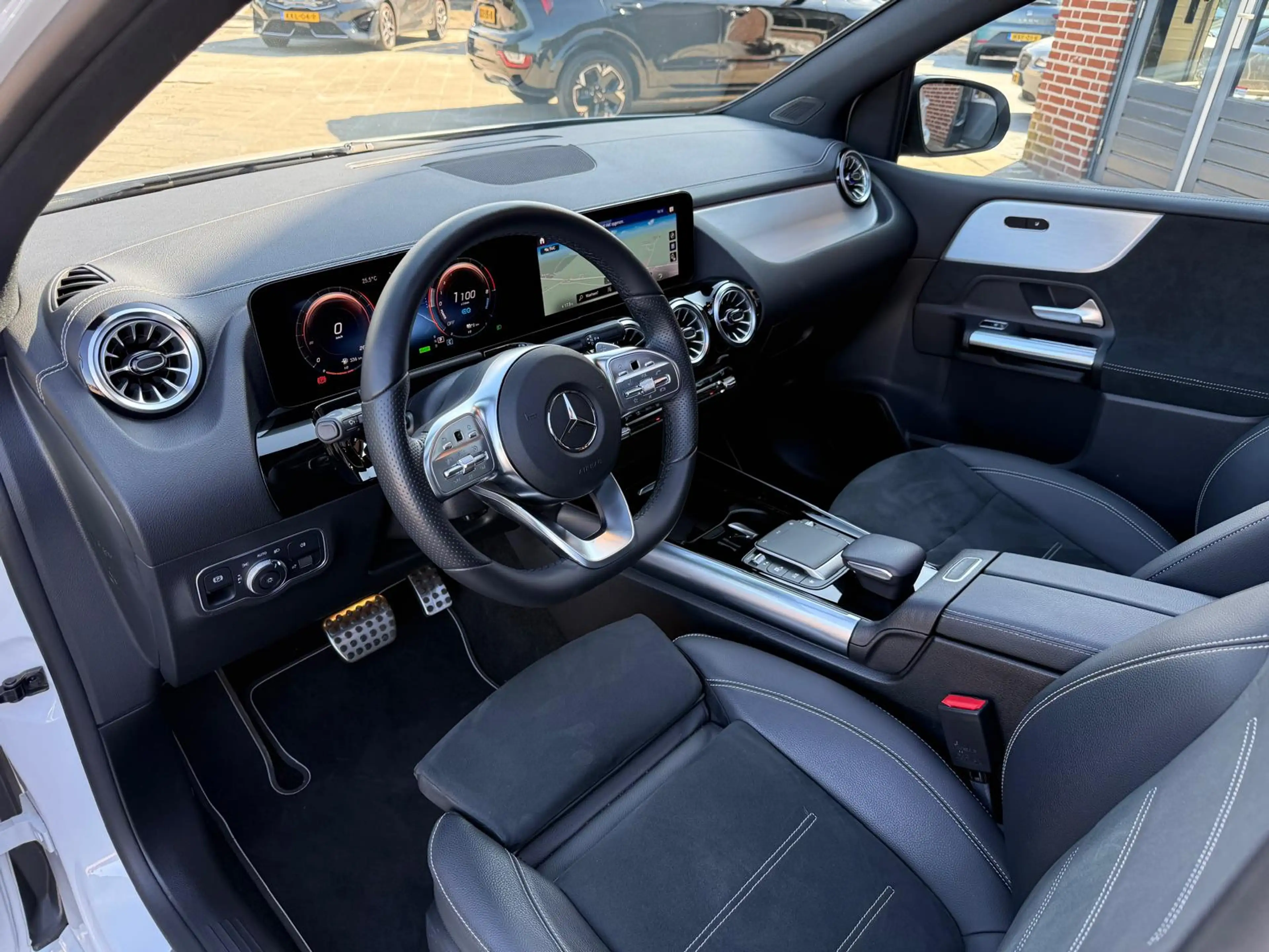 Mercedes-Benz B 250 e AMG Line Edition NIGHT Navi | Camera | Panorama — photo 2