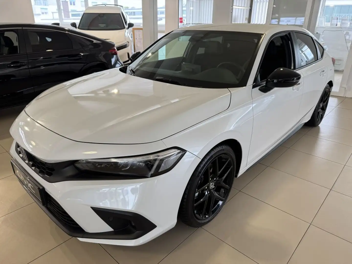 Honda Civic e:HEV 2.0 i-MMD Hybrid Sport (FE) Weiß - 2