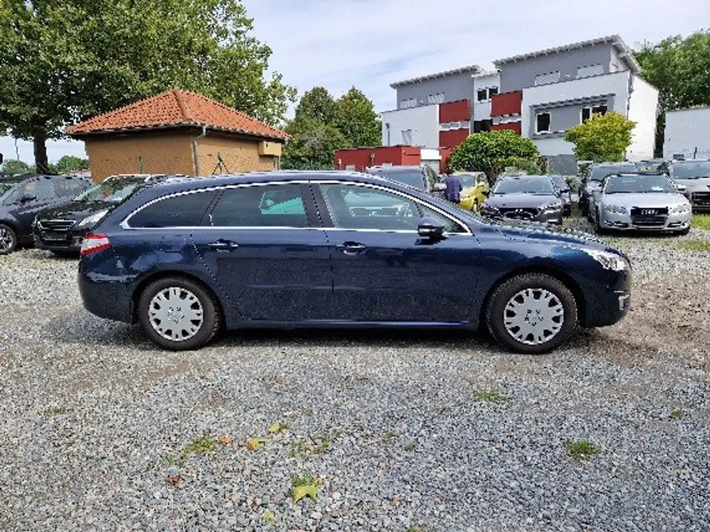Peugeot 508 SW e-HDi FAP 115 EGS6 Business-Line Schwarz - 2