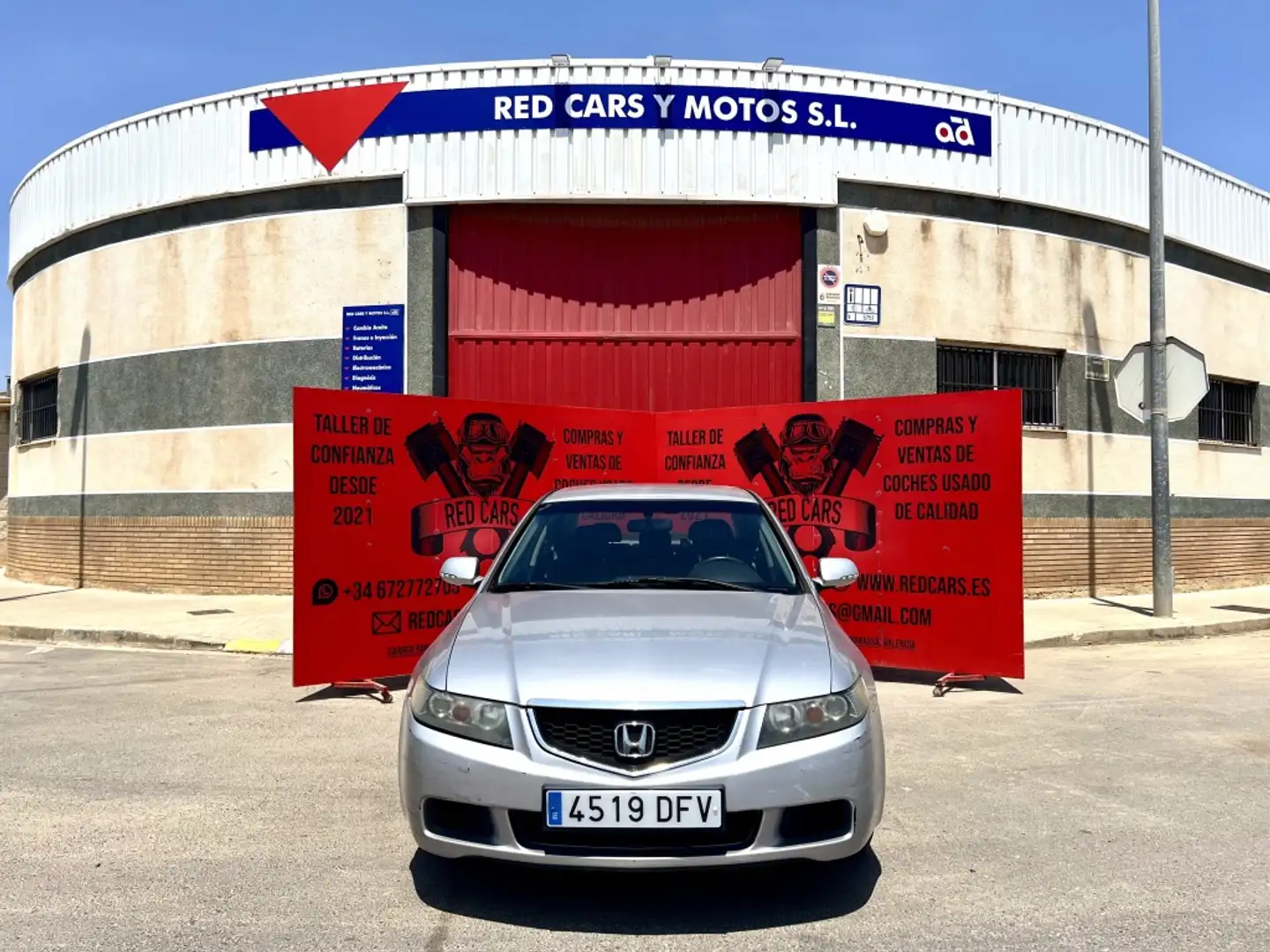 Honda Accord 2.0i-VTEC Sport Gris - 2