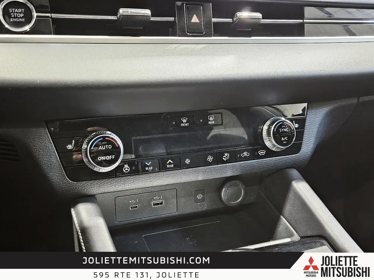 Mitsubishi Outlander photo Mitsubishi Outlander