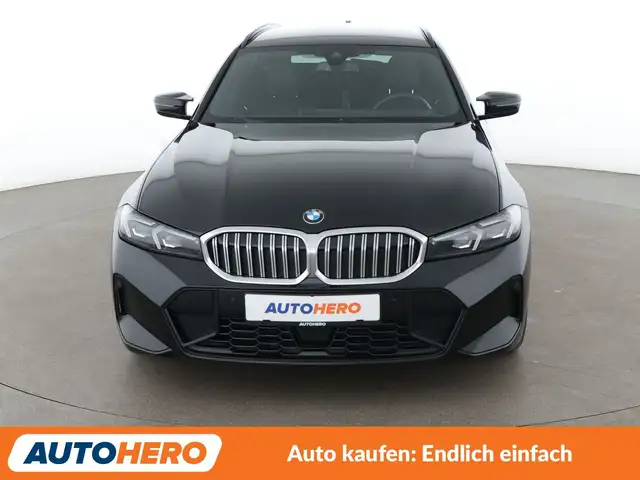 BMW 3 Series view 9