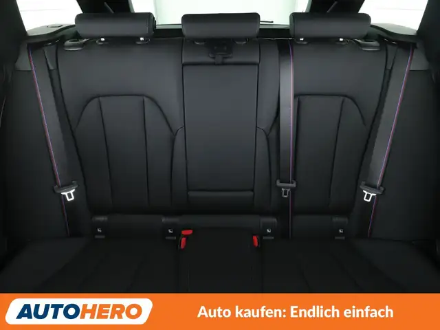 BMW 3 Series view 15