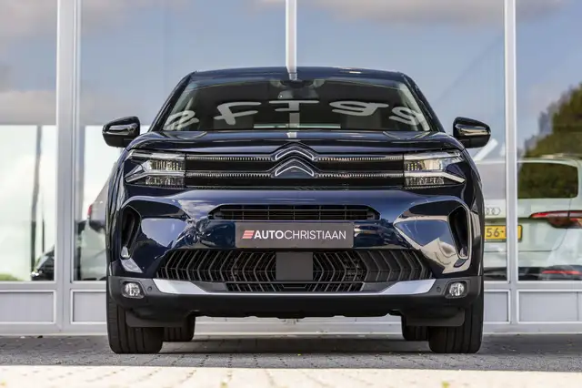 Citroen C5 Aircross view 3