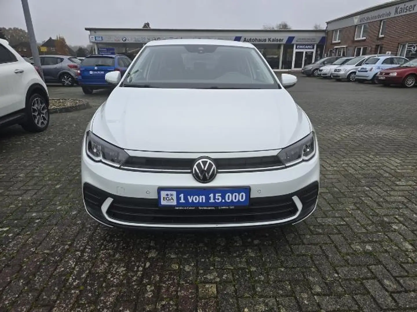 Volkswagen Polo 1.0 Life MPI BMT 5-T. Klima Navi LED Allwetterreif Weiß - 2