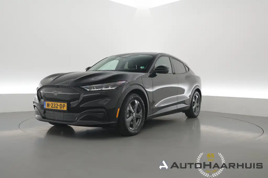 Ford Mustang Mach-E 2021 из Европы — купить под ключ