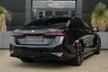 BMW i5 M60 xDrive 84 kWh 601pk Panoramadak/Bowers&Wilkins Zwart - thumbnail 2