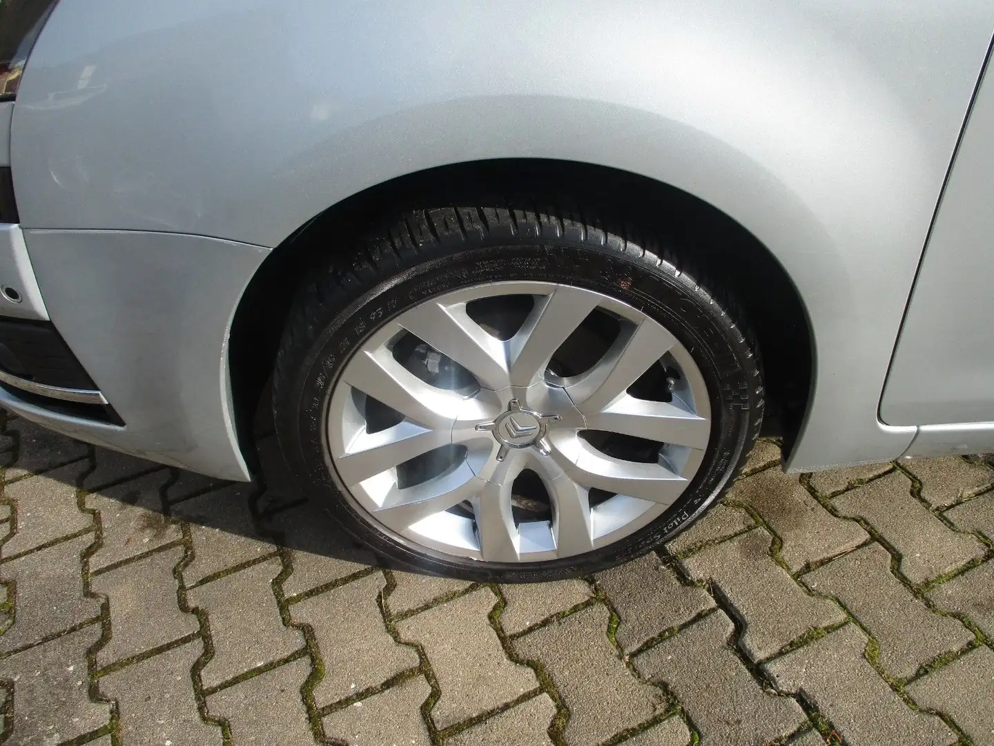 Citroen C4 Picasso Exclusive+Panoramafrontscheibe Grau - 2