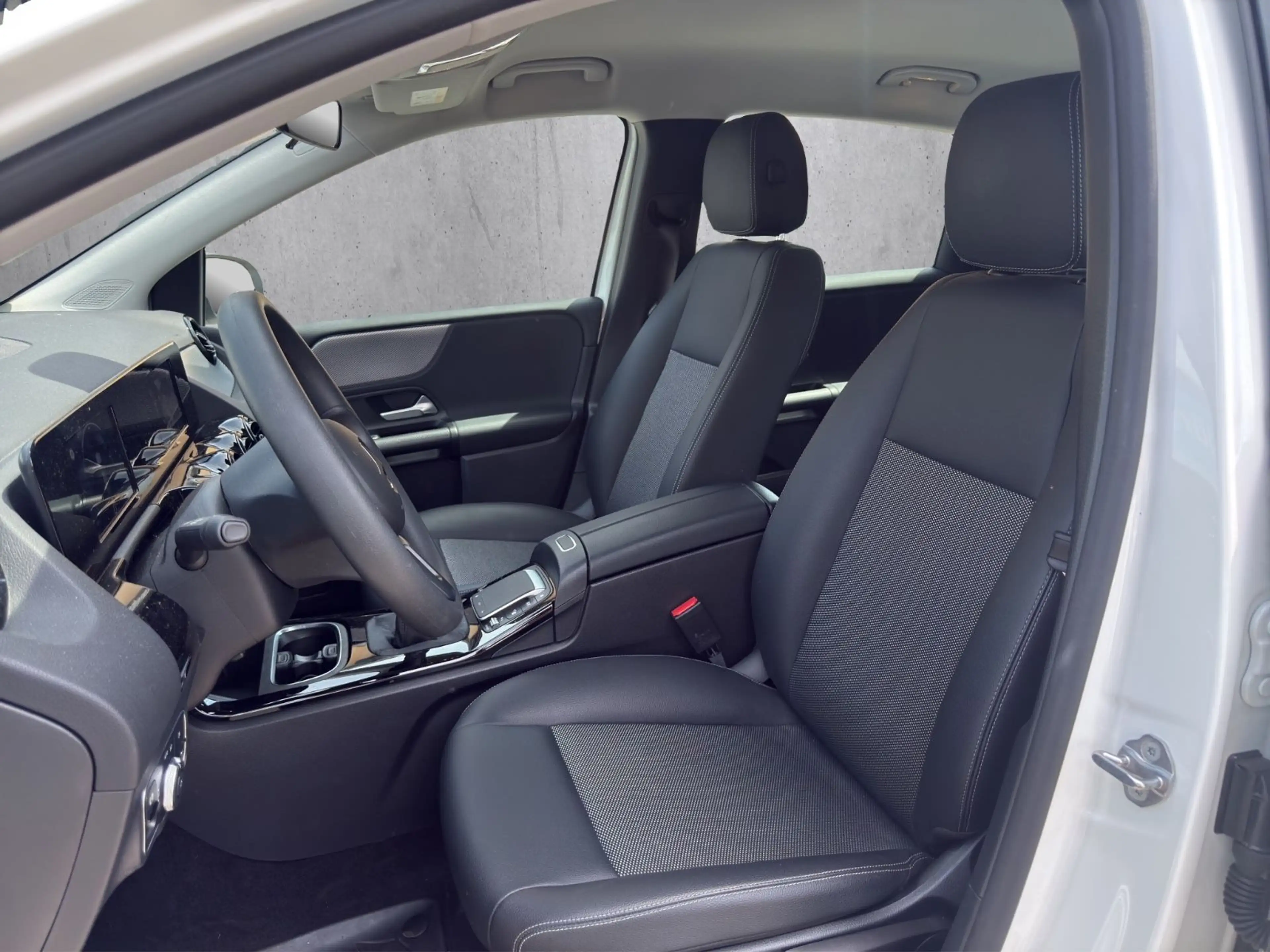 Mercedes-Benz B 160 Kamera Klima AHK — photo 10