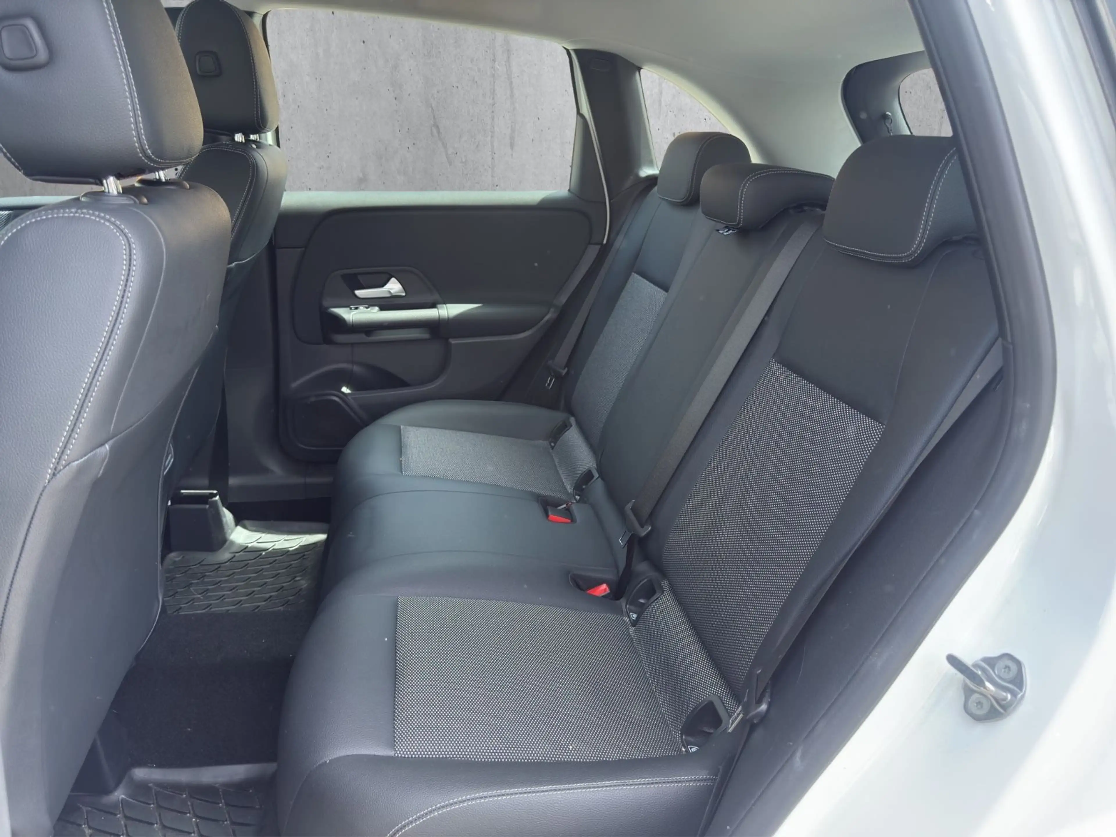 Mercedes-Benz B 160 Kamera Klima AHK — photo 12