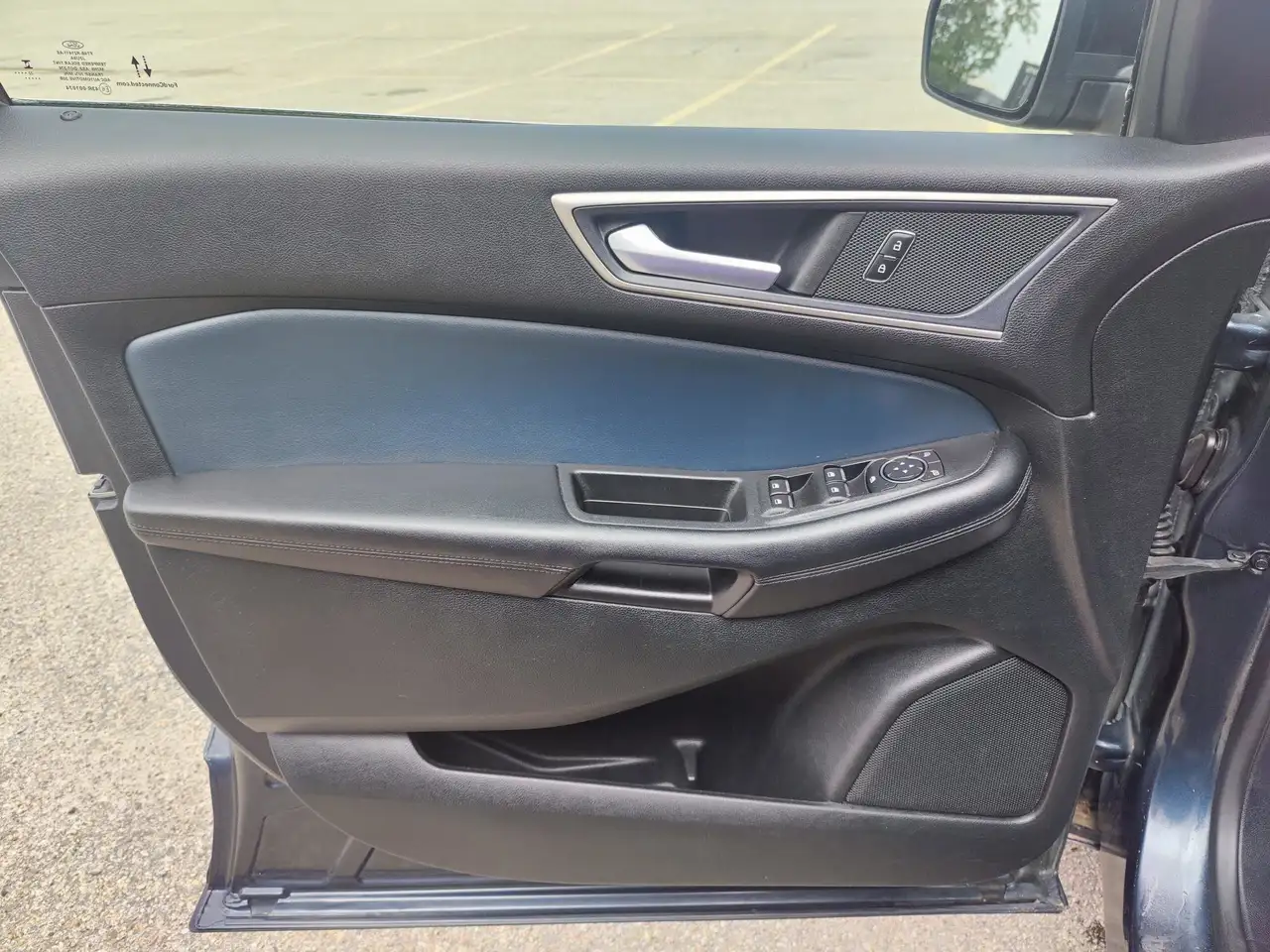 Ford Edge photo Ford Edge