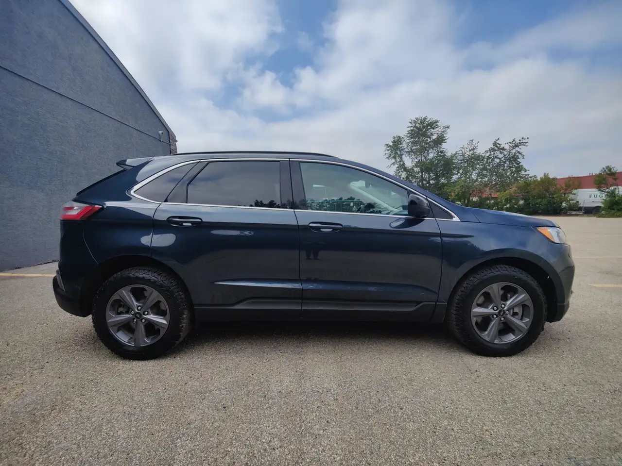 Ford Edge photo Ford Edge