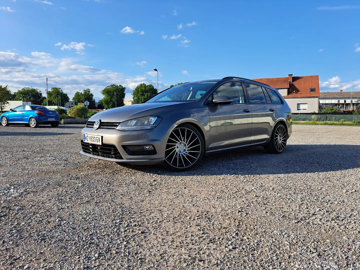 Volkswagen Golf Variant Highline 2,0 TDI DSG - 1