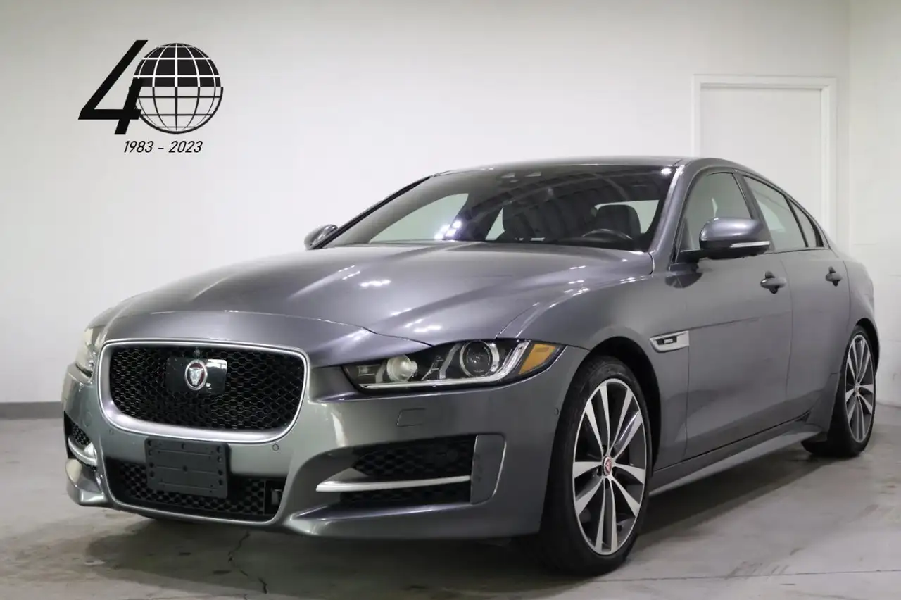 2017 Jaguar XE