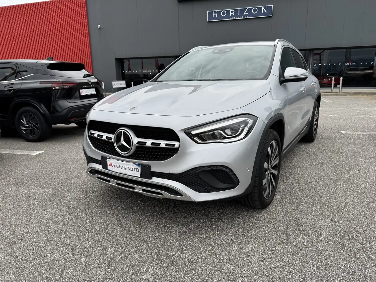 Mercedes-Benz GLA 200 d Sport Plus auto Argent - 2
