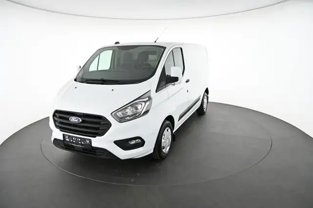 Ford Transit Custom view 11