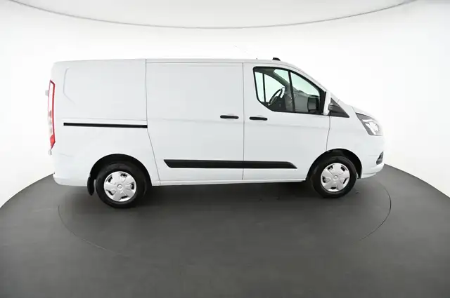 Ford Transit Custom view 6