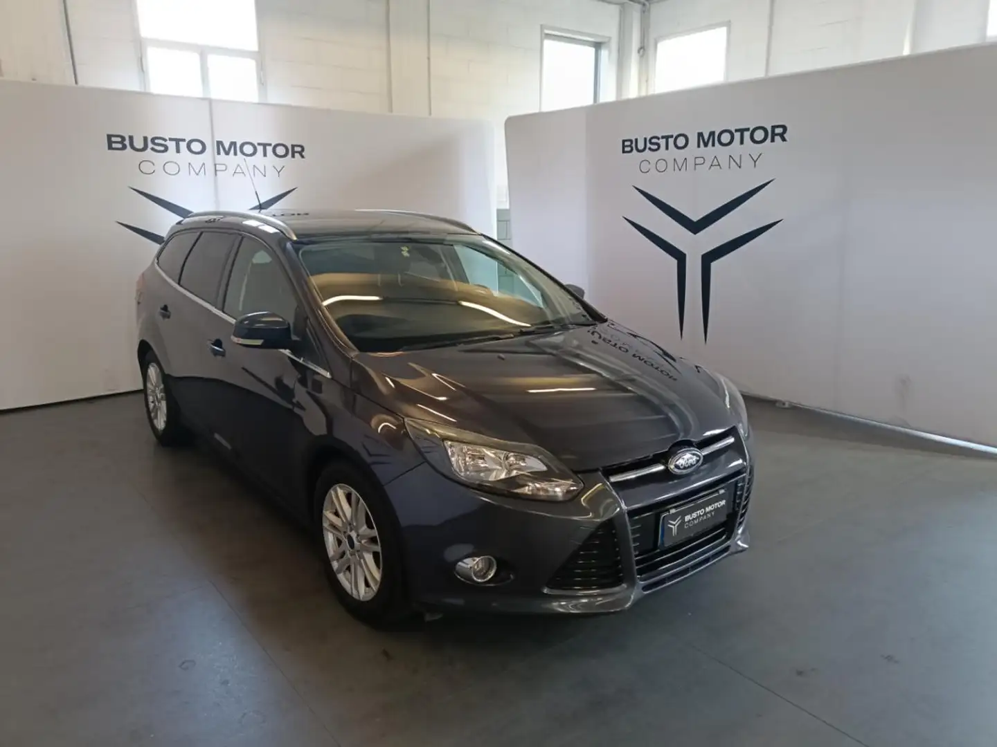 Ford Focus 1.0 EcoBoost 125 CV Start&Stop SW Individual Grigio - 1