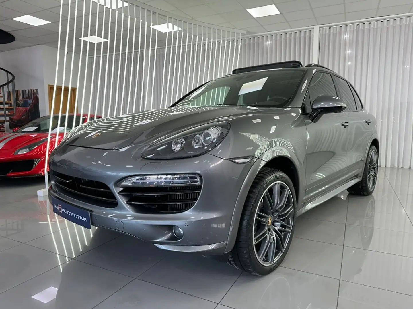 Porsche Cayenne S Diesel Aut. Gris - 1