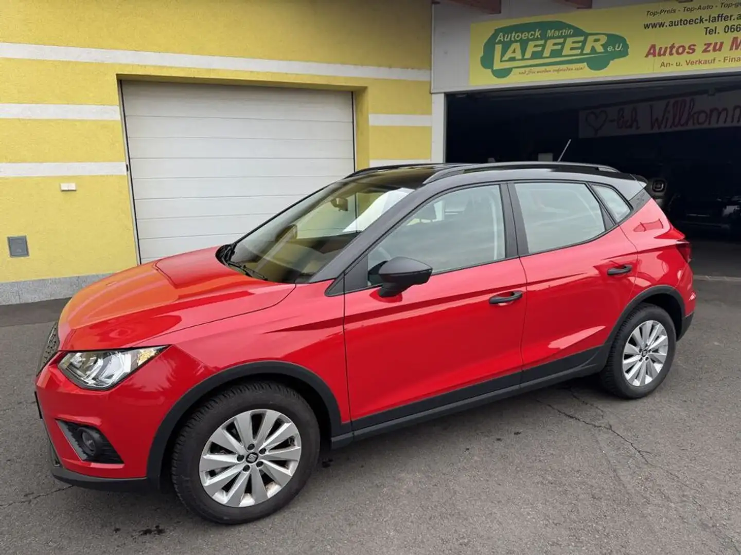 SEAT Arona Austria Edition TSI - 1.Besitz -nur 14000km! Rot - 1