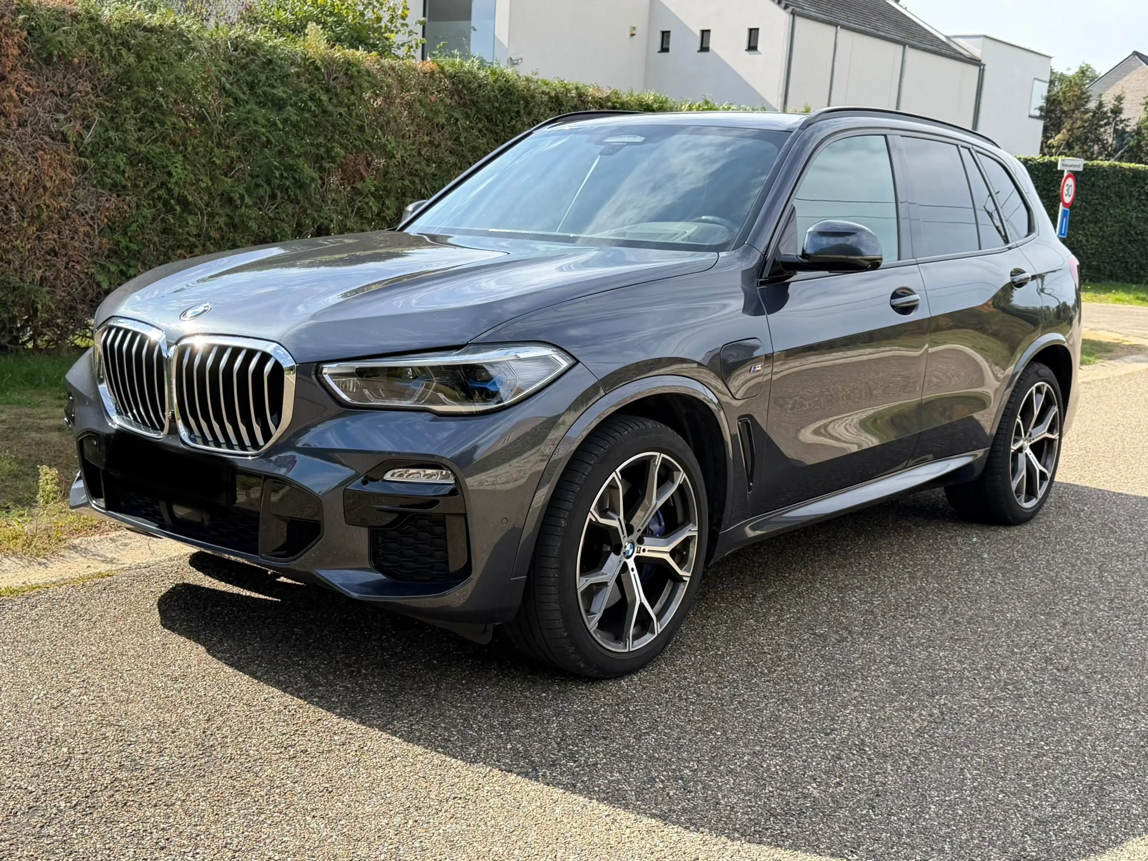 BMW X5 xDrive45e M Sport | Laserlight | HUD | 21" | Comfortzetels — photo 2