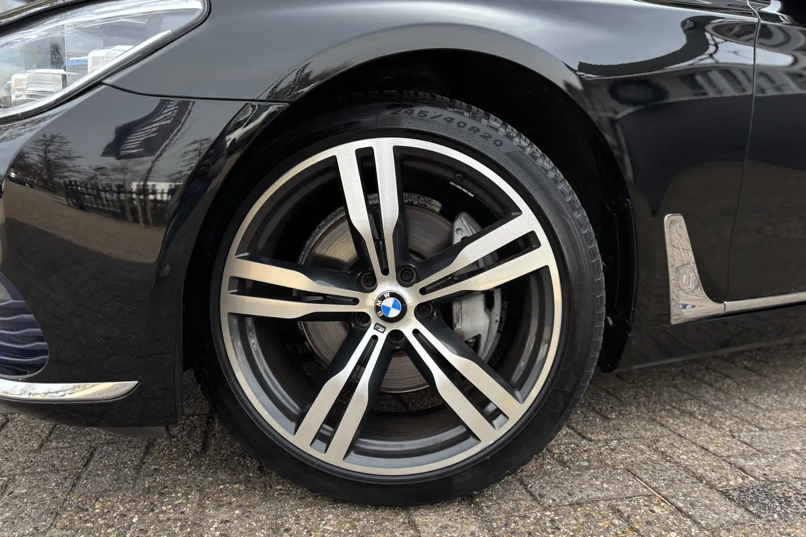 BMW 740 7-serie 740i High Executive | 4-WS | Sportleder | Negro - 2