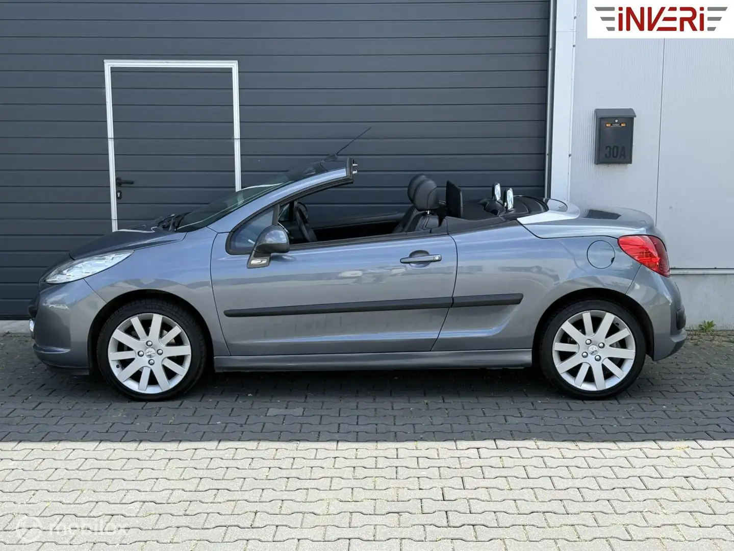 Peugeot 207 CC 1.6 VTi | Nieuwe APK | Leder | Airco | Netjes Grijs - 2