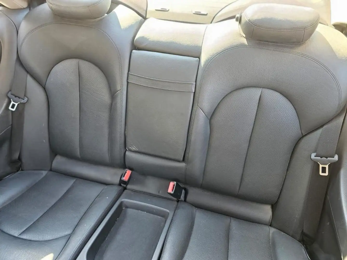 Mercedes-Benz CLK 270 CLK Coupe 270 cdi Elegance Grau - 2
