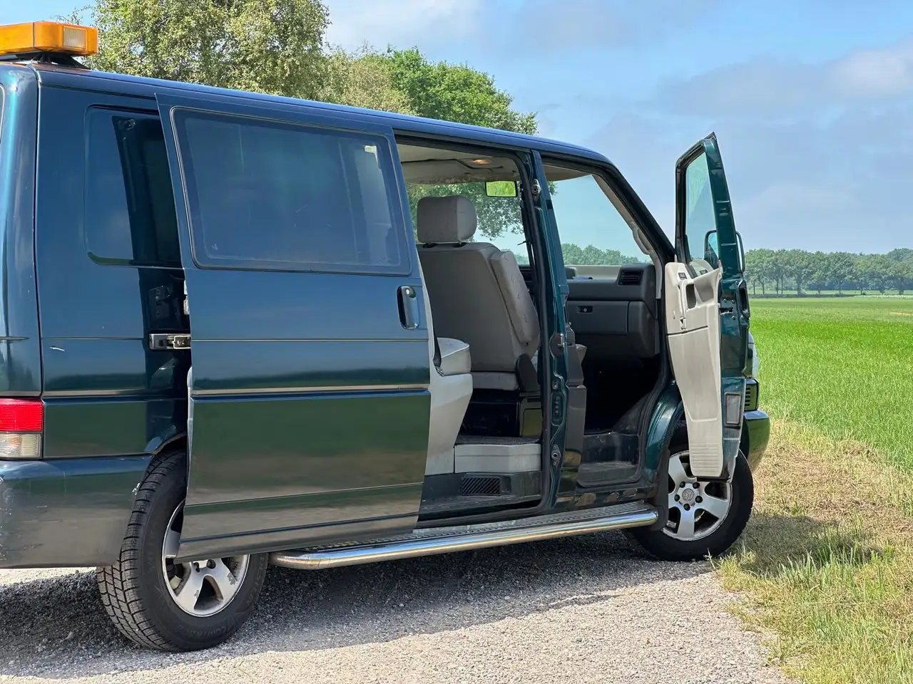 Volkswagen Transporter 2.5 TDI 332 DC, foto 4