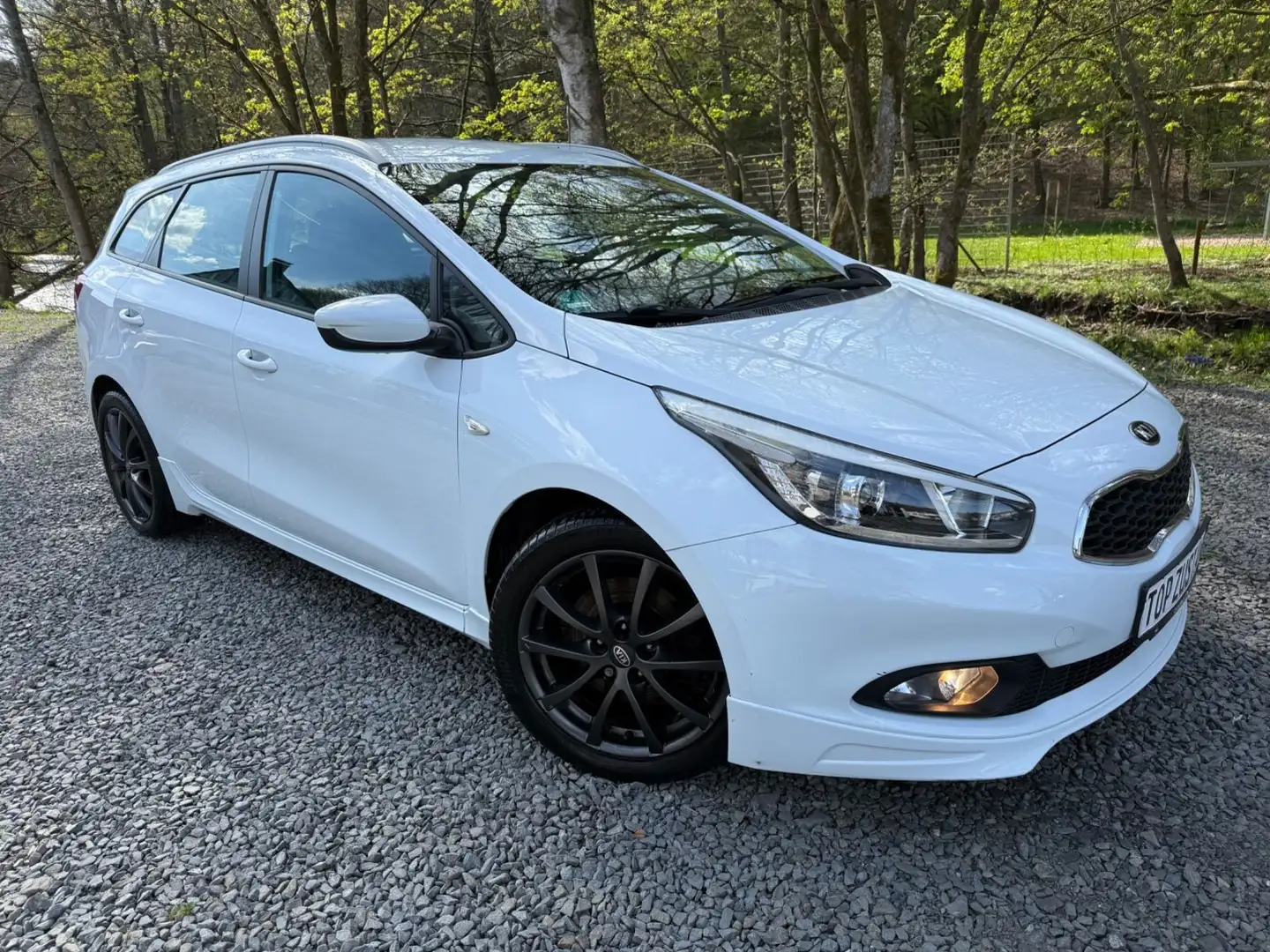 Kia Ceed / cee'd /Ceed sportswagon Edition7 Lenkradheizung Bianco - 1