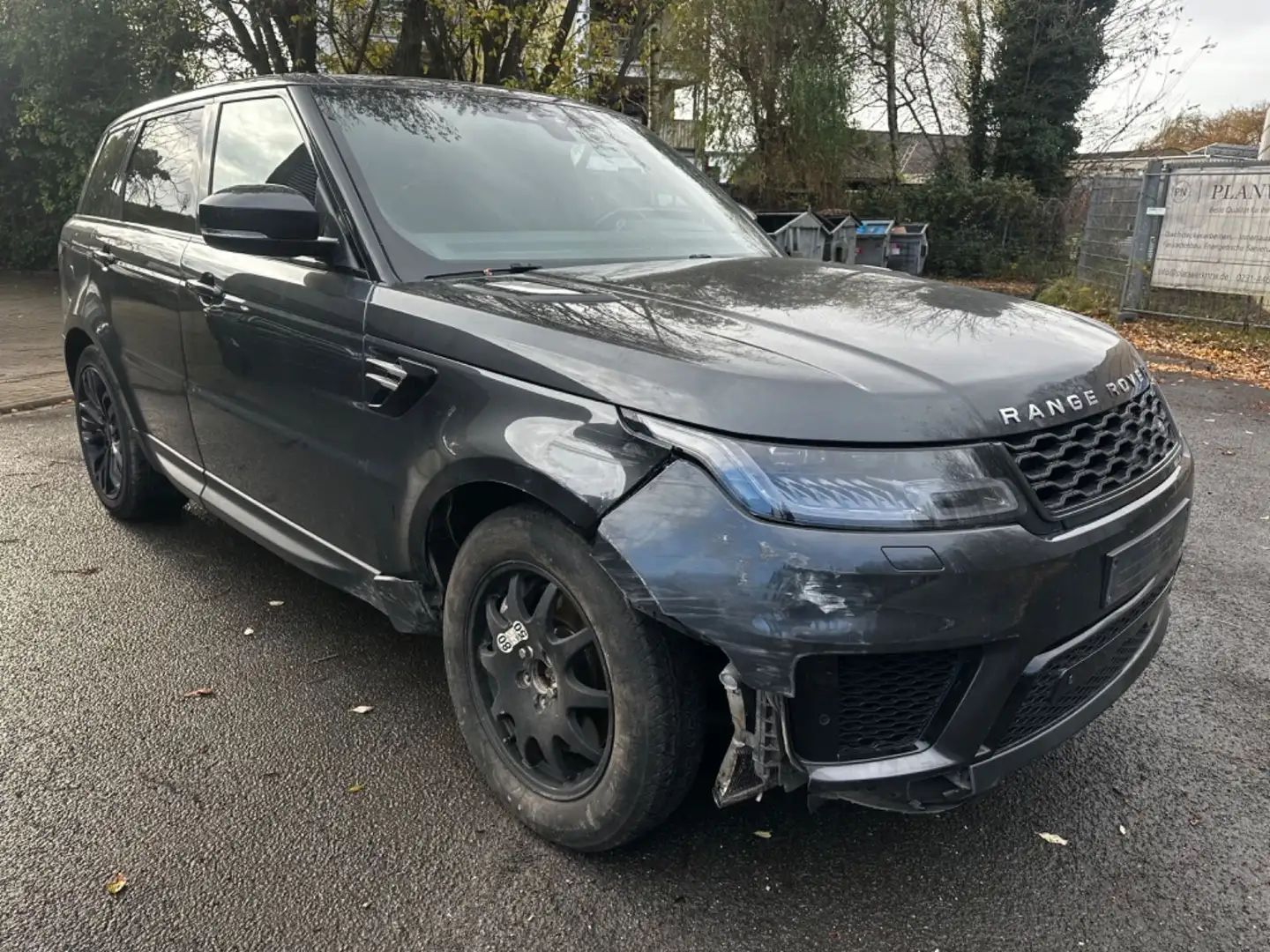 Land Rover Range Rover Sport P400e Plug-in Hybrid*MERIDIAN* Gris - 1